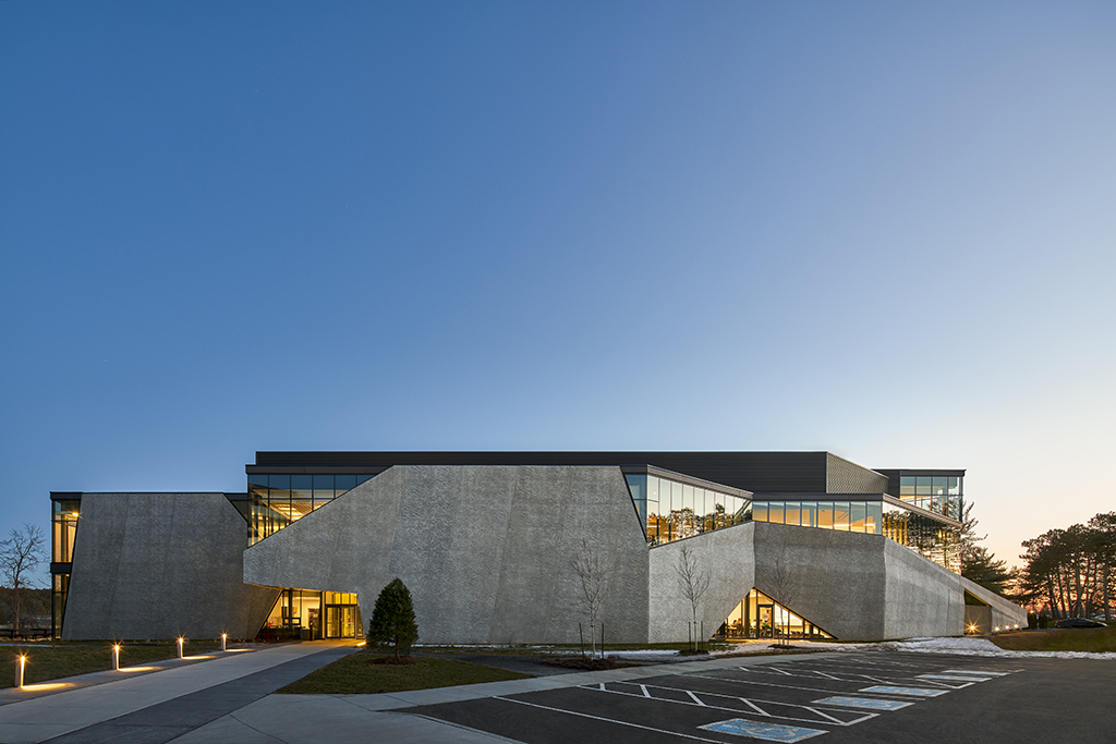 Trent University exterior image