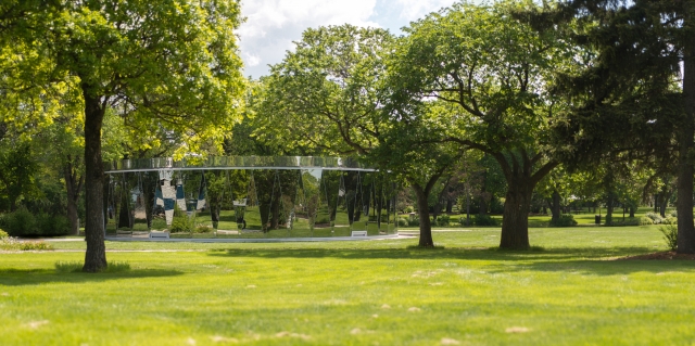blOAAG Borden Park Pavilion (2014)