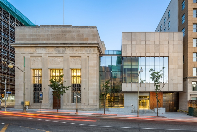 blOAAG Sir John A. Macdonald Building (2015)