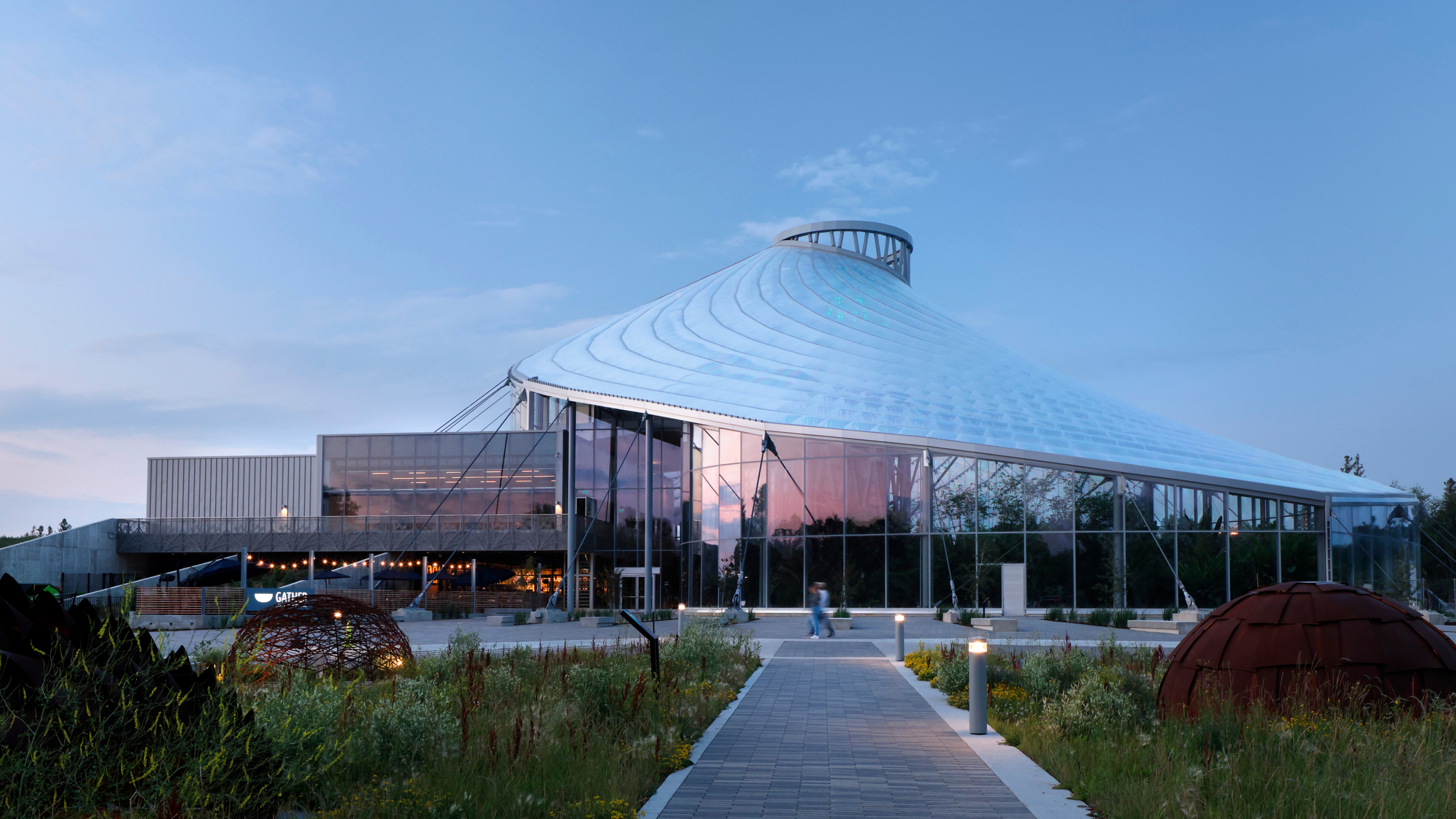 The Leaf at Assiniboine Park exterior image